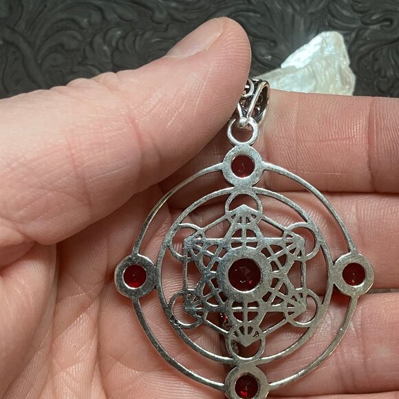 Faceted Garnet Metratrons Cube Sacred Geometry Pendant (55 7250) - Picture 5 of 9